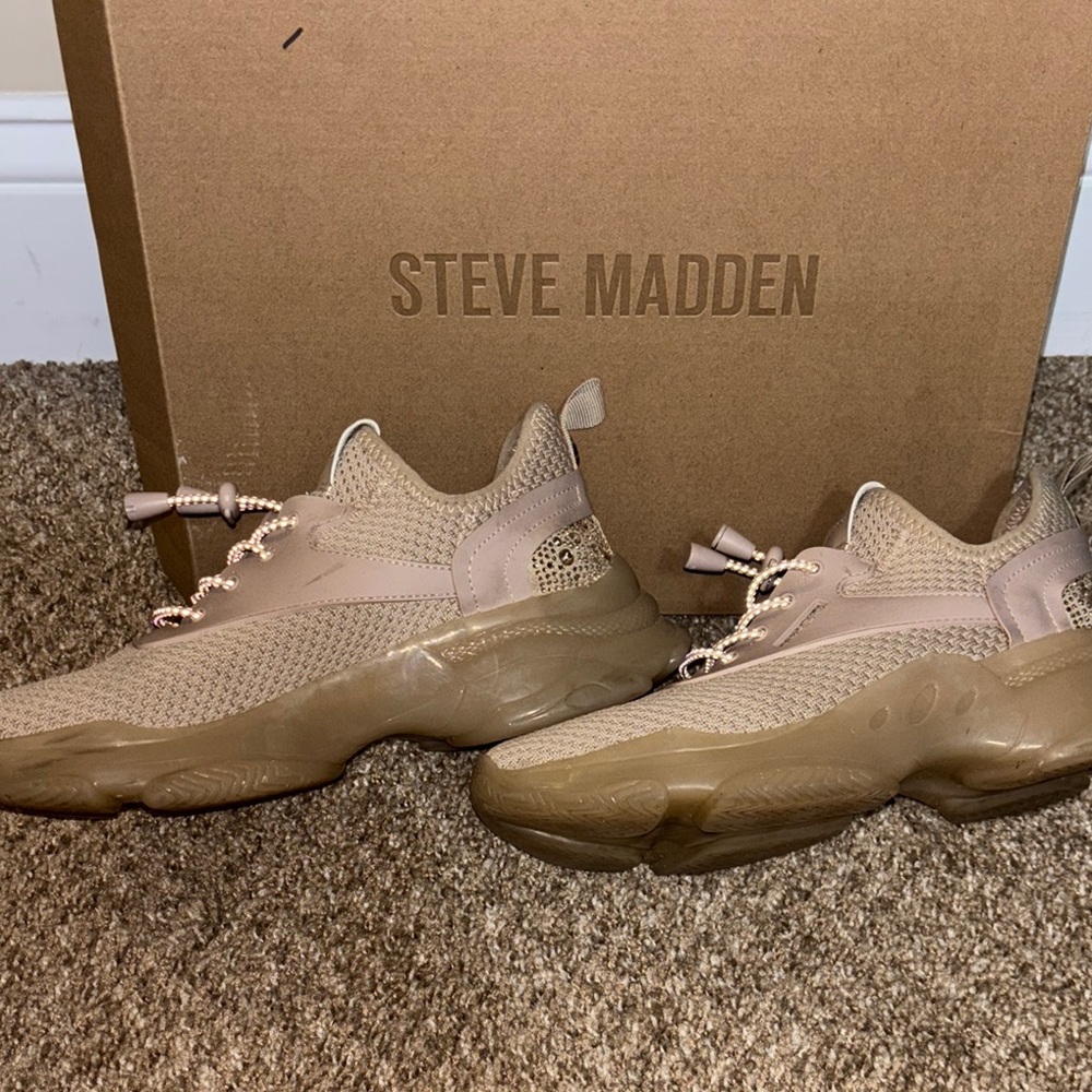 Steve Madden Beige Athletic Shoes